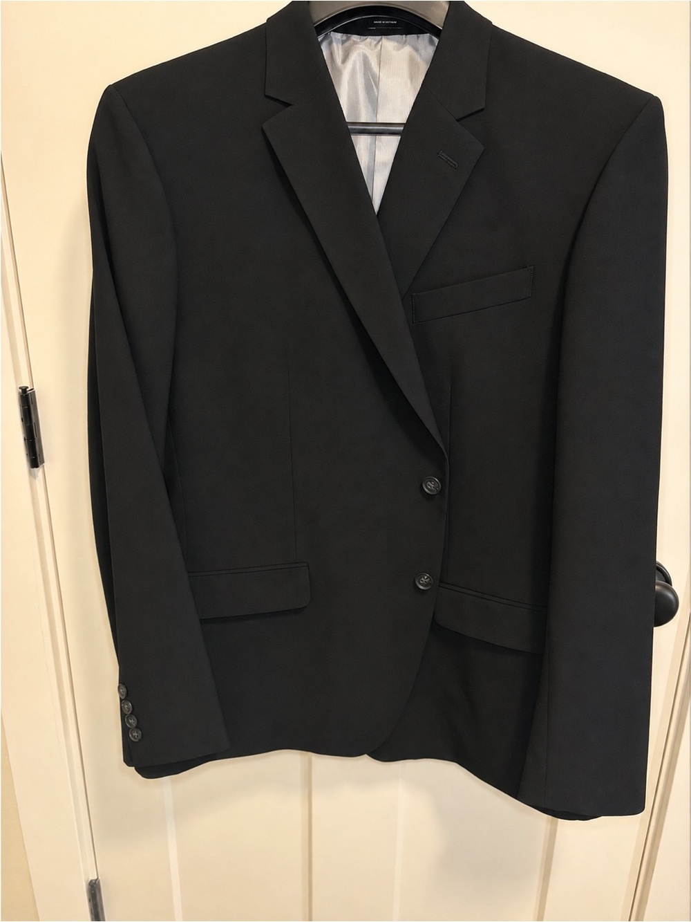 JF J. Ferrar Men's Slim Classic Black Blazer - Tailored Two-Button